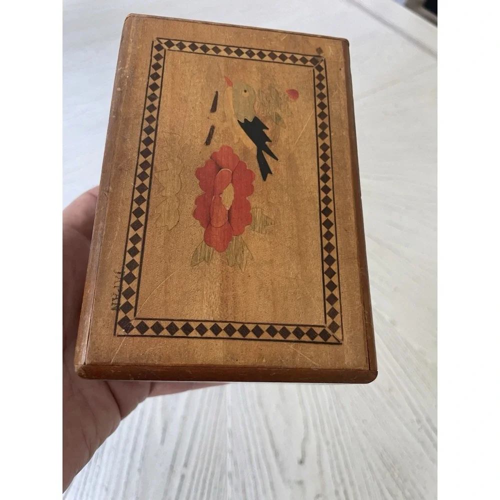 Vtg Inlaid Wood Japanese Mt Fuji  Secret Puzzle Box Wooden Jewelry/Stash Box